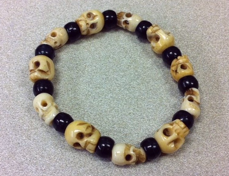 bone skull bead bracelet